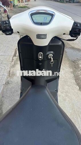 Vespa Canely 50 2023 màu trắng ( hỗ trợ góp )