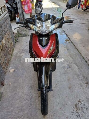 Honda Wave RSX màu Đen đỏ