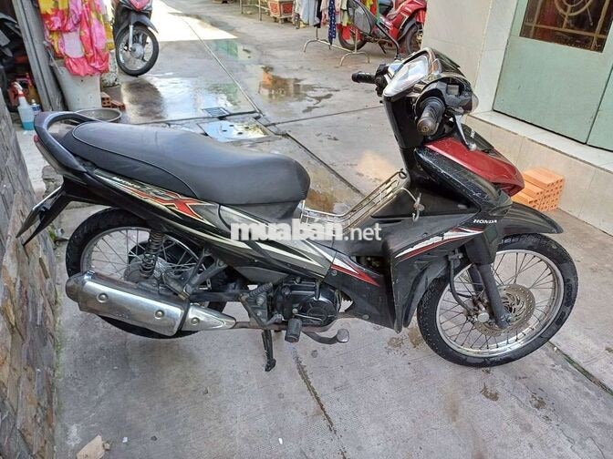 Honda Wave RSX màu Đen đỏ