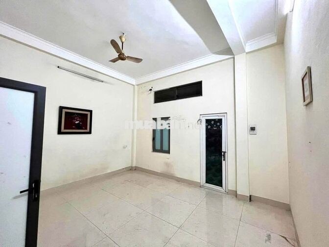 Cho thuê nhà Sài Đồng -2 phòng ngủ - Full nội thất, ở ngay.Giá 5,5tr