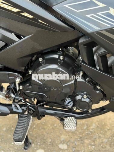 Yamaha Exciter màu đen