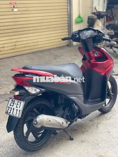Honda Vision màu Đen đỏ 2015máy zin chạy êm