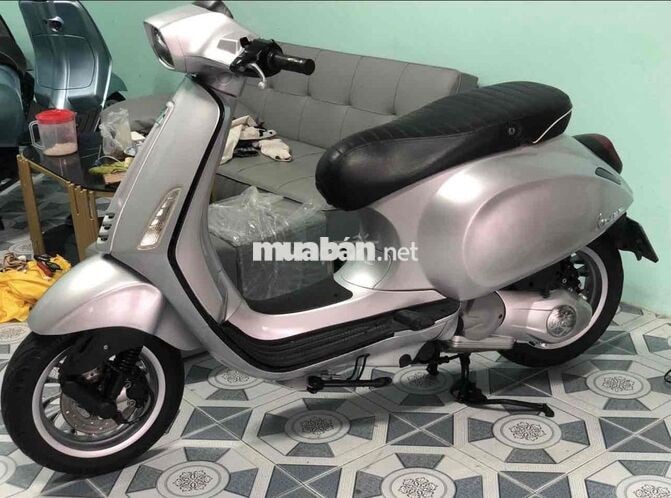 Piaggio Vespa Sprint 2016 màu bạc