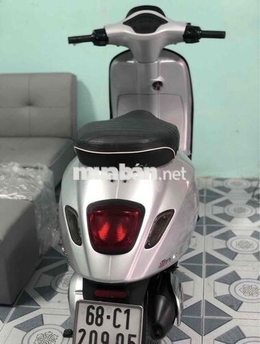 Piaggio Vespa Sprint 2016 màu bạc