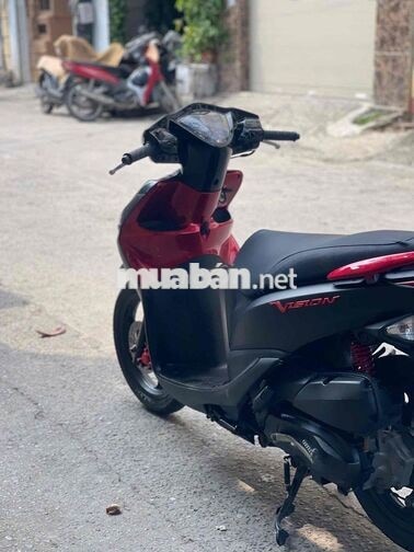 Honda Vision màu Đen đỏ 2015máy zin chạy êm