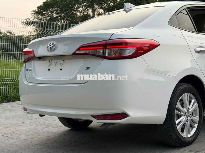 Toyota Vios 2020 G 8,2 vạn km trắng