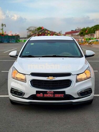 Chevrolet Cruze 2017 5 chỗ Trắng