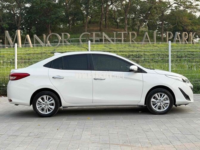 Toyota Vios 2020 G 8,2 vạn km trắng