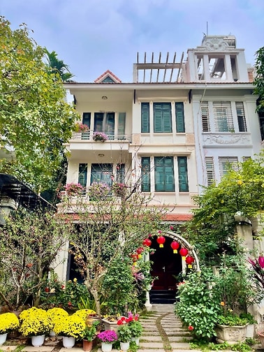 Biệt thự sân vườn Đội Nhân Đốc Ngữ - 141m - khu an ninh khép kín