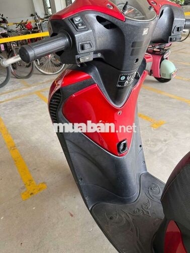 Honda SH 150i Ý màu đỏ