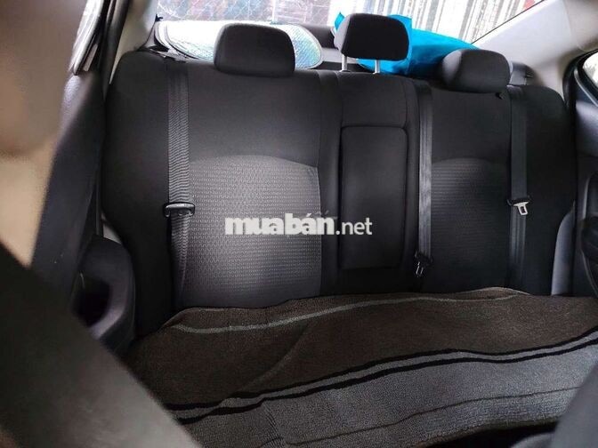 Mitsubishi Attrage 2021 MT 145.000 km Xám