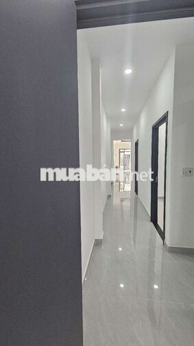 Nhà cấp 4 diện tích rộng hẻm 8m sổ hồng riêng 