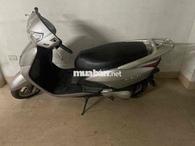 Honda Lead 2011 màu Bạc