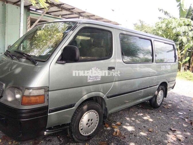 Toyota Hiace 2005 Xanh