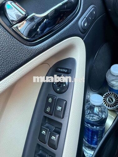 KIA Cerato 5 chỗ tự động 2016