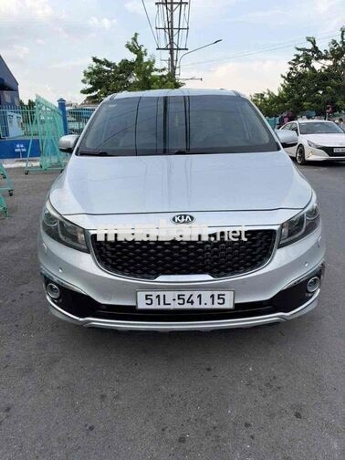 Kia Sedona 2017 Full máy dầu xe đẹp rin 100%