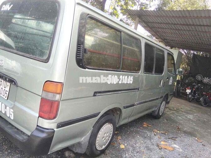 Toyota Hiace 2005 Xanh