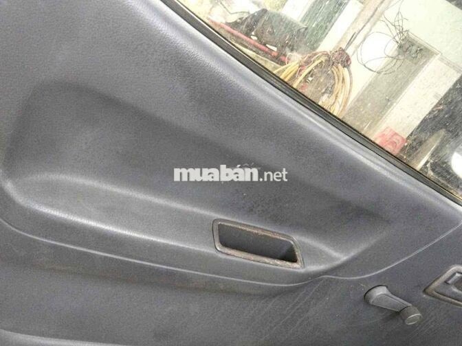 Toyota Hiace 2005 Xanh