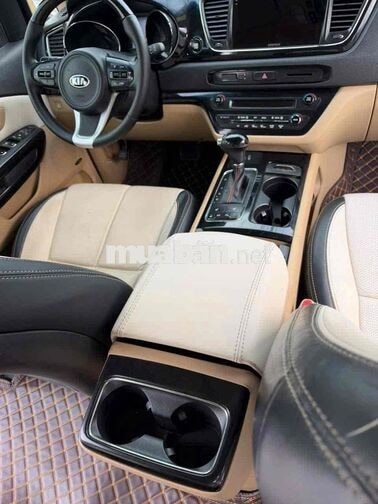 Kia Sedona 2017 Full máy dầu xe đẹp rin 100%