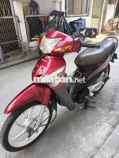  Cần Bán Xe Honda Wave Máy Êm Ngoài rất đẹp 
