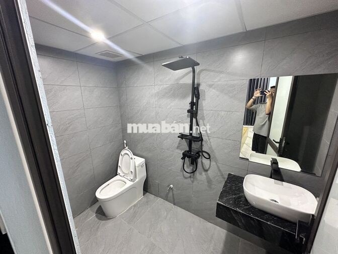 Trống 1 phòng cho thuê tại số 1 ngõ 122 Phú Diễn, cách Tài Nguyên 100m