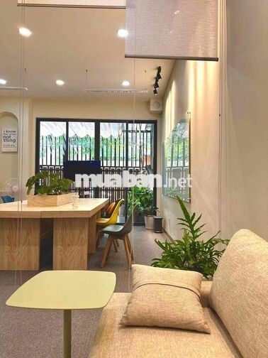 CHO THUÊ 7 TRẦN DOÃN KHANH Q1 – 1 TRỆT 2 LẦU SÂN VƯỜN GIÁ 72TR
