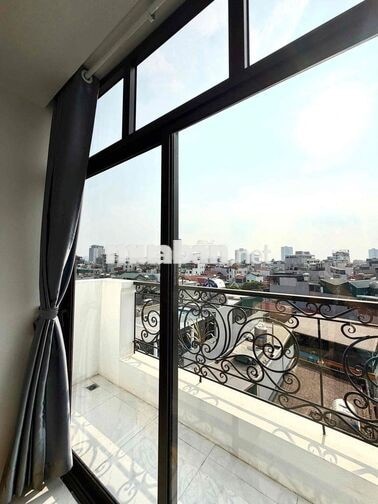 HOT!!!!!! NHÀ MỚI BAN CÔNG THOÁNG SÁNG NỘI THẤT ĐẦY ĐỦ OTO ĐỖ CỬA