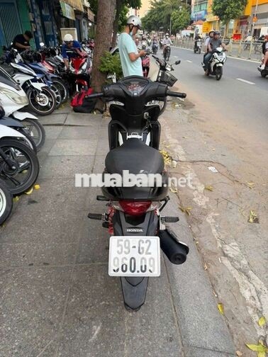 Honda Wave RSX Fi 2022 trắng đen