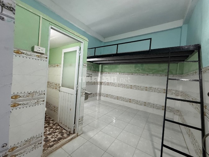 Phòng gần trường HUIT đi bộ 5ph  - Tiện ích:  + Phòng trọ gần siêu thị
