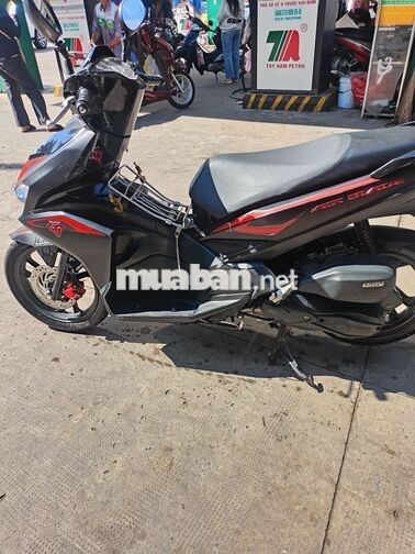 HONDA AIR BLADE 2017 ĐEN NHÁM