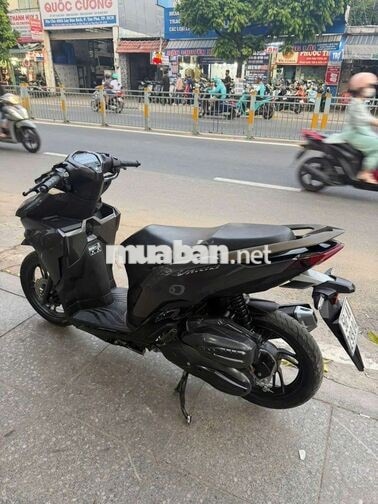 Honda Vario 125 2024 xám đen đã sử dụng