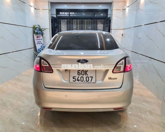 FORD FIESTA 2011 SỐ SÀN MÁY SỐ NGON