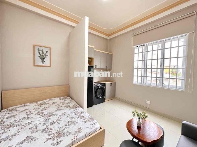 STUDIO FULL NỘI THẤT – CỬA SỔ LỚN,THOÁNG MÁT