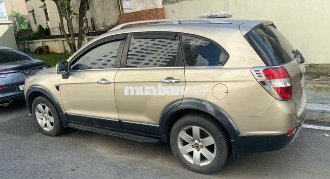 Cần bán xe captiva LT số sàn 2028