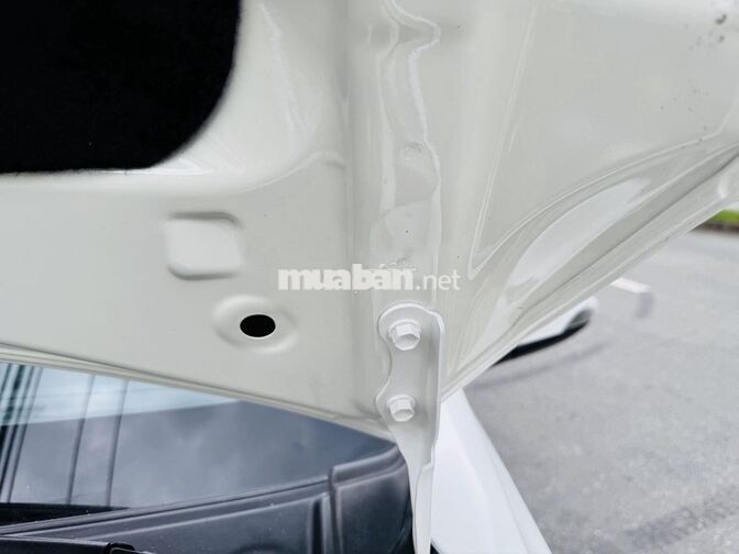 Toyota Yaris 2016 1.5G Trắng