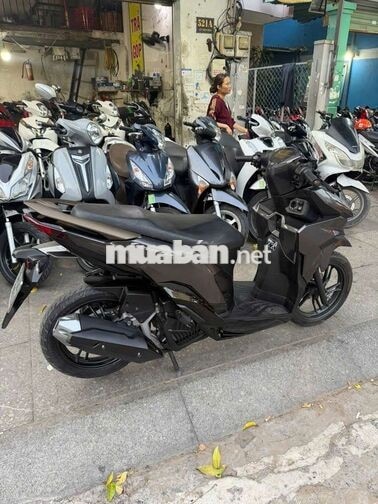 Honda Vario 125 2024 xám đen đã sử dụng