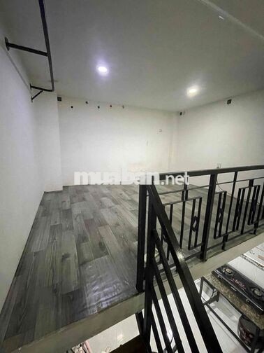 cho thuê phòng - gác lửng - cửa ra vào riêng