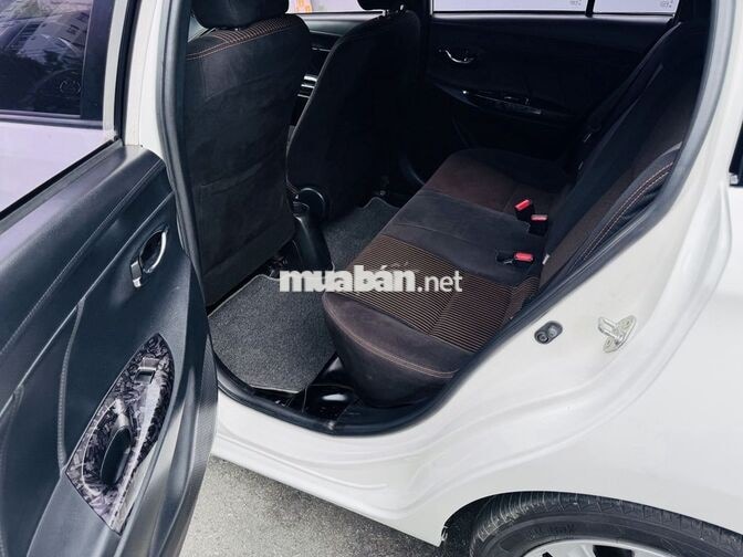 Toyota Yaris 2016 1.5G Trắng