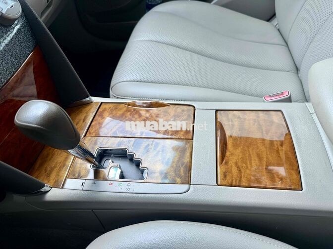 Toyota Camry LE 2.5at 5 chỗ Đen nhập mỹ