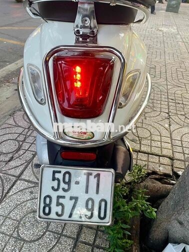 Piaggio Vespa Sprint 125 3v ie 2016 biển TPHCM