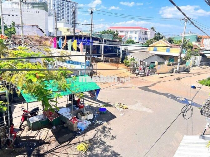 CHO THUÊ NHÀ MẶT TIỀN ĐỐI DIỆN CHỢ VĨNH TRƯỜNG NHA TRANG 