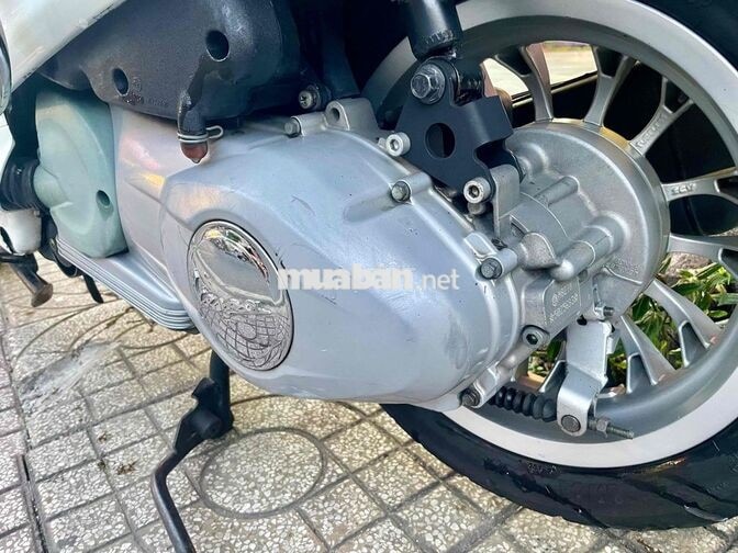 Piaggio Vespa Sprint 125 3v ie 2016 biển TPHCM