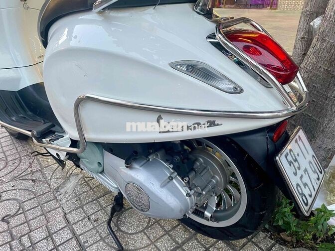 Piaggio Vespa Sprint 125 3v ie 2016 biển TPHCM