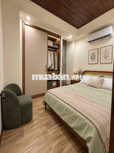 cần bán nhà cạnh mặt tiền trung tâm gần big c