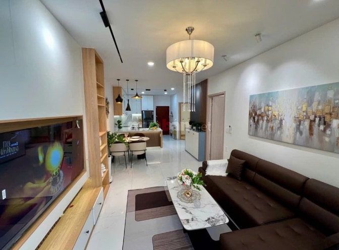 Lầu 5 ,DT rộng 50m2 , giá 2 tỷ rẻ hơn căn kế bên 200 triệu ,Sổ lâu dài