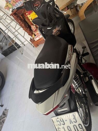 HONDA WAVE RSX TRẮNG ĐEN
