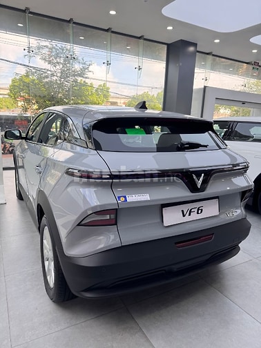 Xe Vinfast VF6 ECo mới 2026 ( Vin 2025 ) xe mới chưa lăn bánh