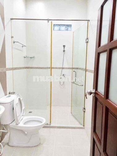 PHÒNG TRỌ STUDIO 30m2 - ĐẦY ĐỦ NỘI THẤT - GIÁ RẺ - TRUNG TÂM Q10