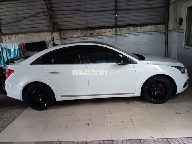 Chevrolet Cruze 2017 1.6 MT Trắng