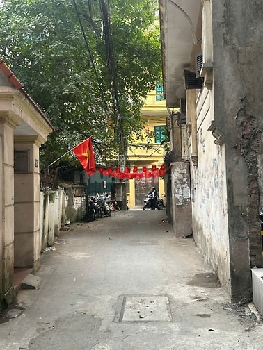 CHÍNH CHỦ MỜI CHO THUÊ NHÀ 3 TẦNG NGÕ HÀO NAM, QUẬN ĐỐNG ĐA, 100M2